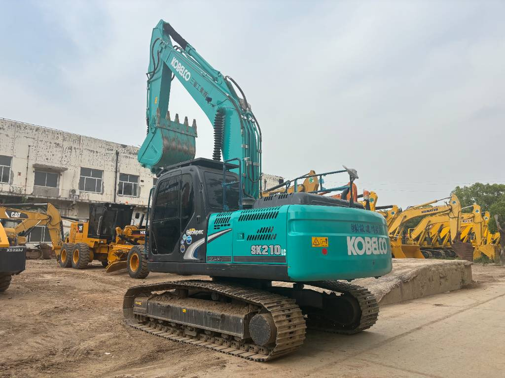 Escavadora de rastos Kobelco SK 210: foto 6