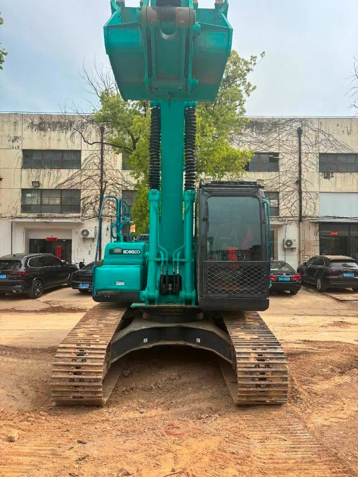 Kobelco SK 210 - Escavadora de rastos: foto 5 Kobelco SK 210 - Escavadora de rastos: foto 5