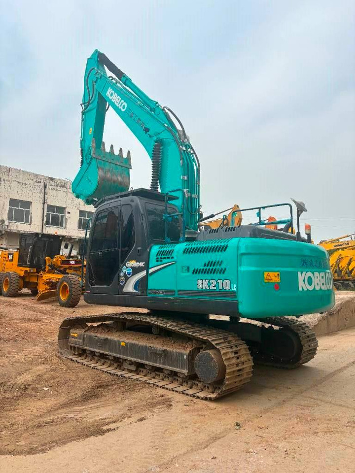 Kobelco SK 210 - Escavadora de rastos: foto 1 Kobelco SK 210 - Escavadora de rastos: foto 1