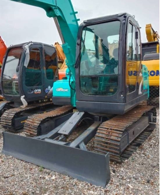Kobelco SK 75 SR - Mini escavadeira: foto 2 Kobelco SK 75 SR - Mini escavadeira: foto 2