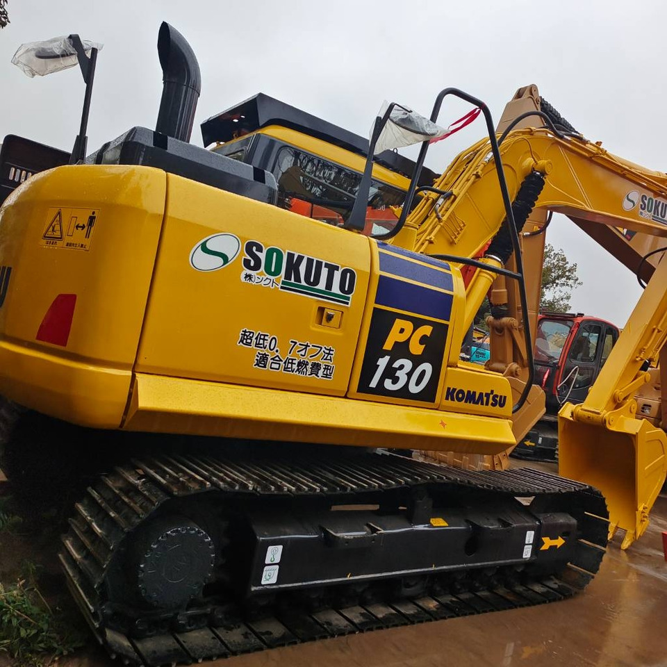 Komatsu PC 130 - Escavadora de rastos: foto 1 Komatsu PC 130 - Escavadora de rastos: foto 1