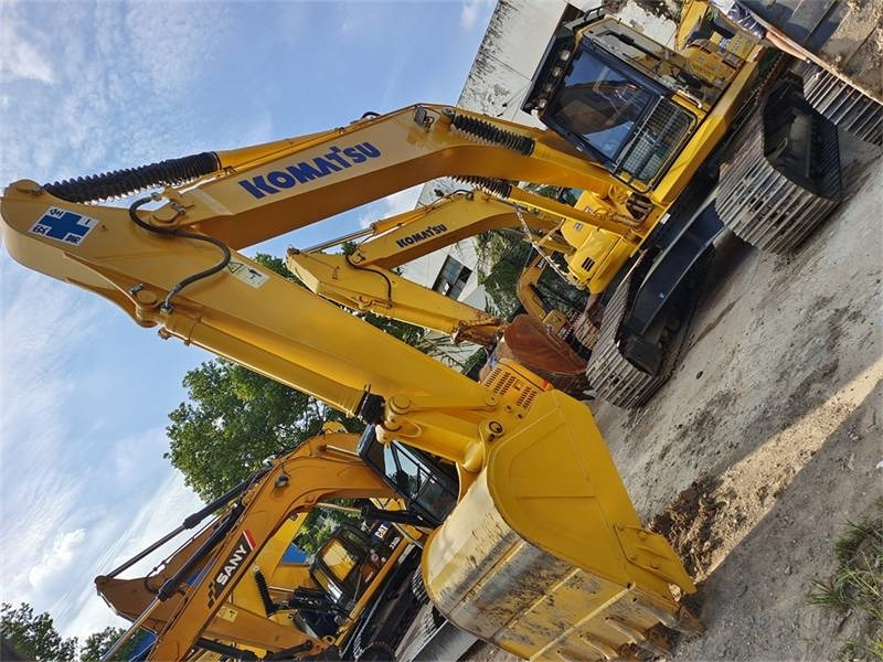 Komatsu PC 200 - Escavadora de rastos: foto 3 Komatsu PC 200 - Escavadora de rastos: foto 3