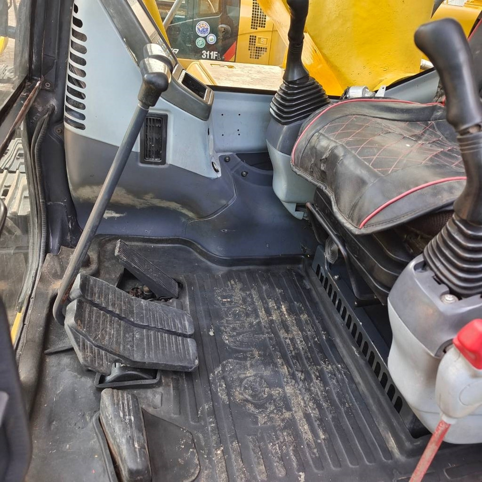 Escavadora de rastos Komatsu PC 300: foto 7