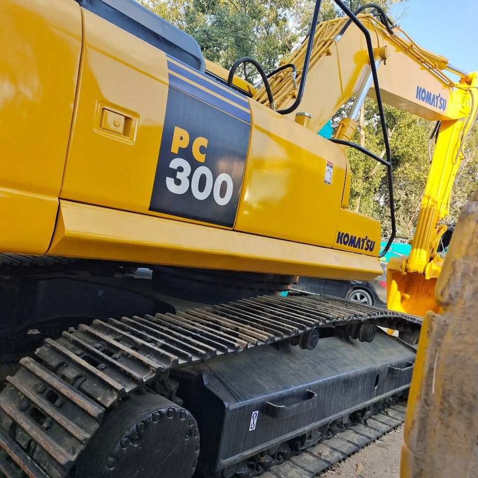 Komatsu PC 300 - Escavadora de rastos: foto 1 Komatsu PC 300 - Escavadora de rastos: foto 1