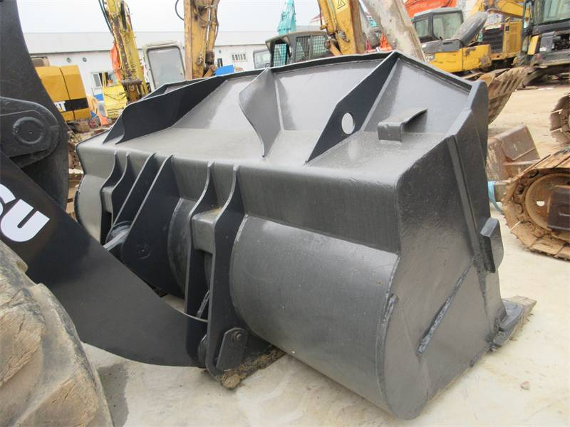 Komatsu WA 380 - Pá carregadora de rodas: foto 4 Komatsu WA 380 - Pá carregadora de rodas: foto 4