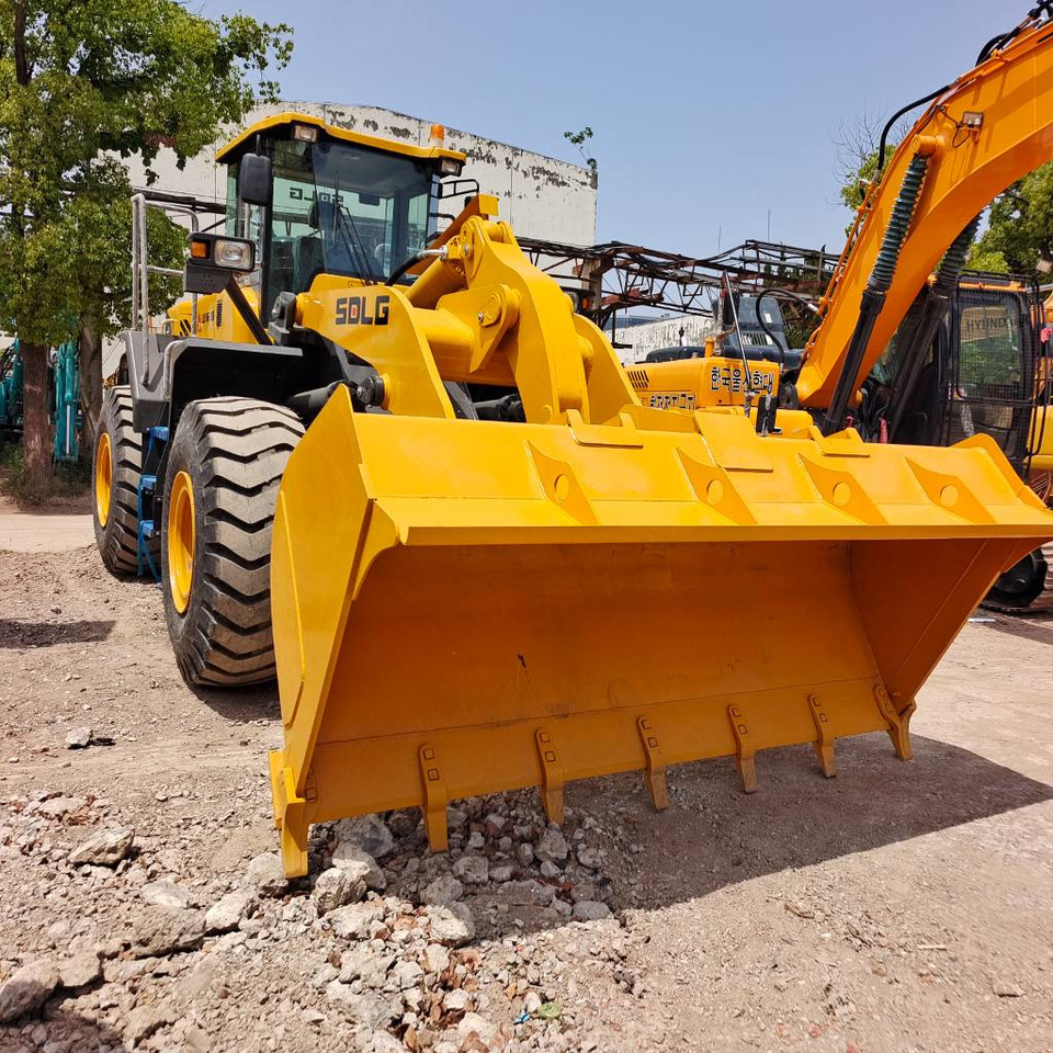 Pá carregadora de rodas SDLG LG956L: foto 10