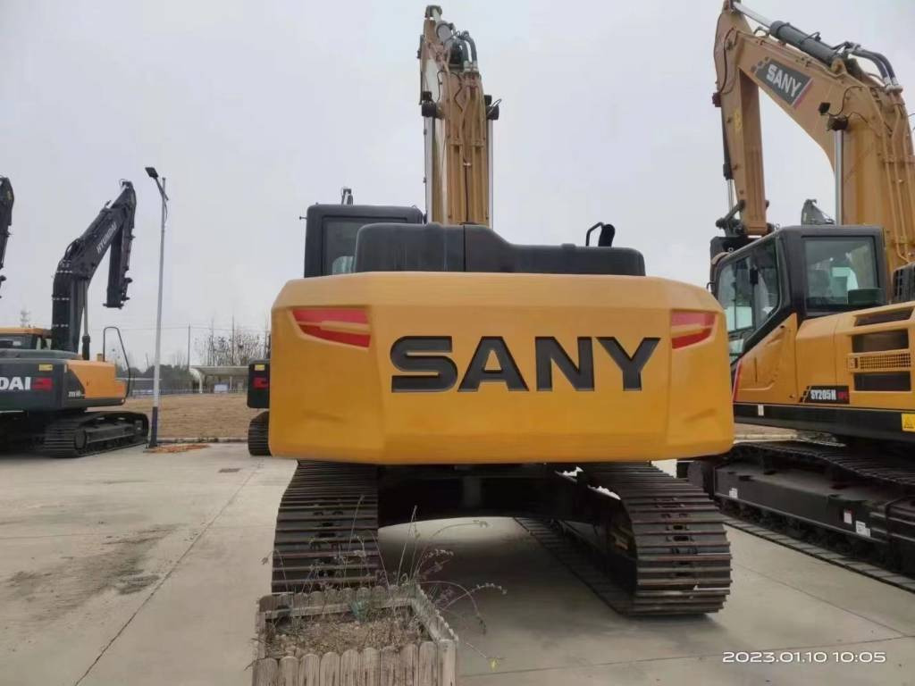 Sany SY 205 H - Escavadora de rastos: foto 2 Sany SY 205 H - Escavadora de rastos: foto 2