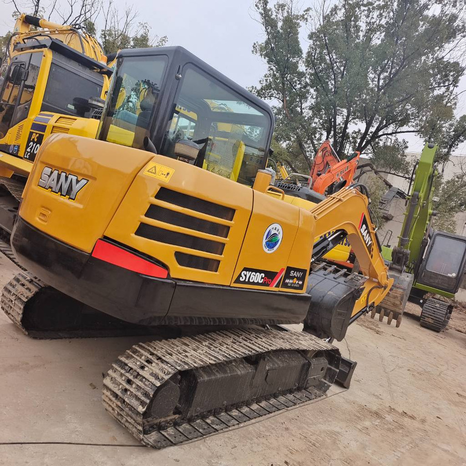 Sany SY 60 C - Escavadora de rastos: foto 1 Sany SY 60 C - Escavadora de rastos: foto 1
