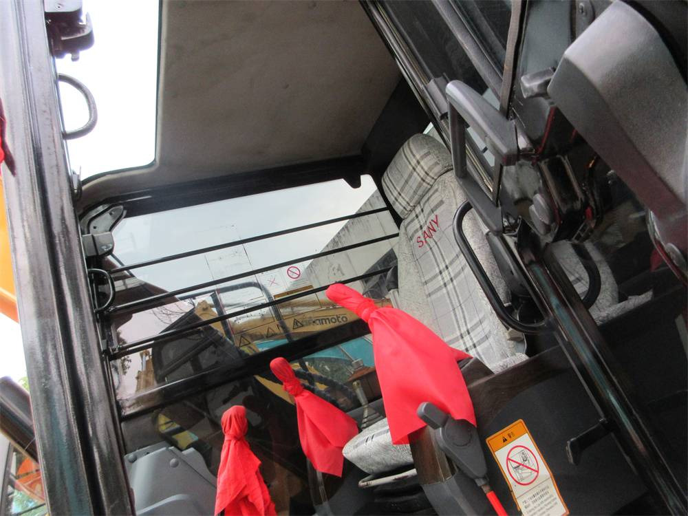 Sany SY 75 C - Escavadora de rastos: foto 3 Sany SY 75 C - Escavadora de rastos: foto 3