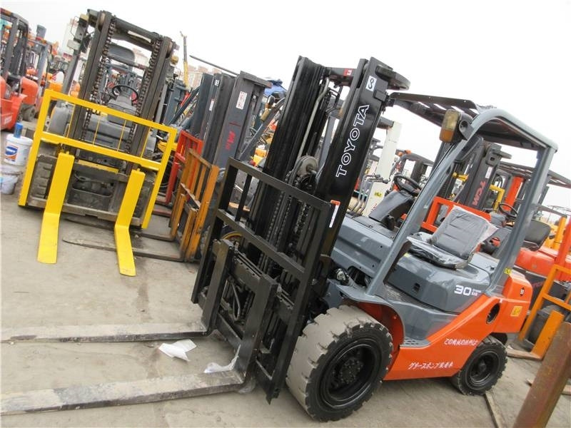 Locação financeira de  Toyota FD 50 Toyota FD 50: foto 8