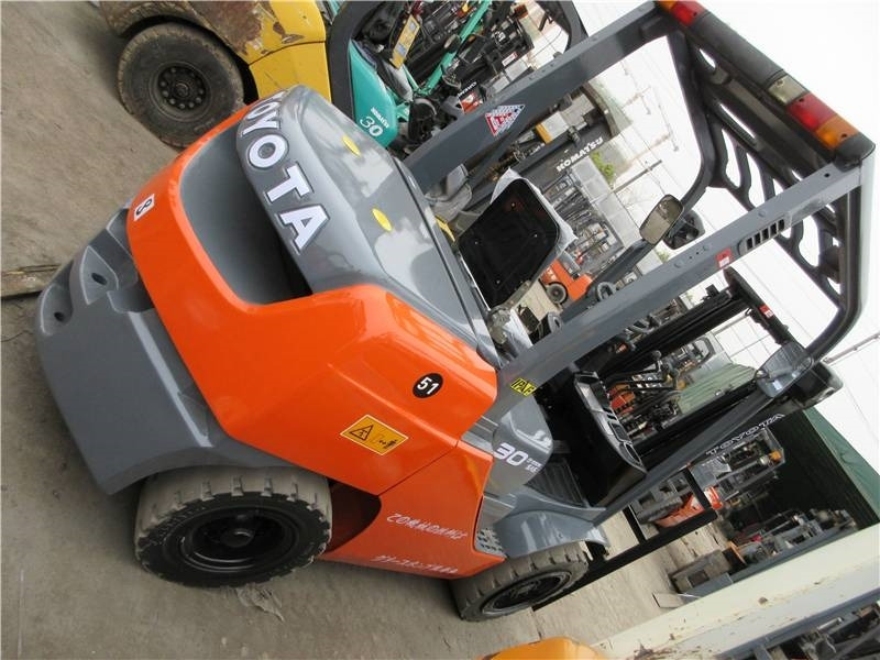 Locação financeira de  Toyota FD 50 Toyota FD 50: foto 13