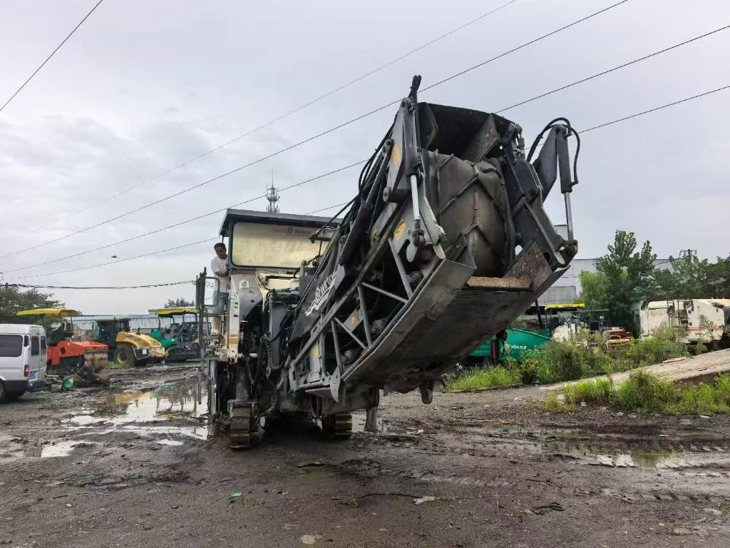 Wirtgen 1900DC - Aplainadora (Fresadora): foto 4 Wirtgen 1900DC - Aplainadora (Fresadora): foto 4