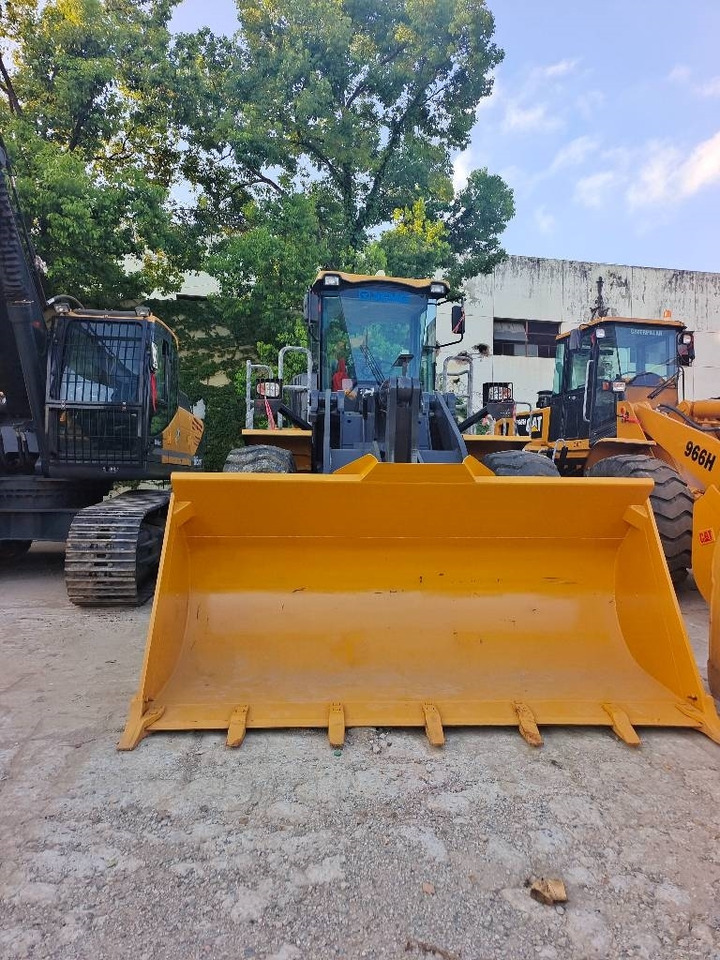 XCMG LW 500 KV - Pá carregadora de rodas: foto 2 XCMG LW 500 KV - Pá carregadora de rodas: foto 2