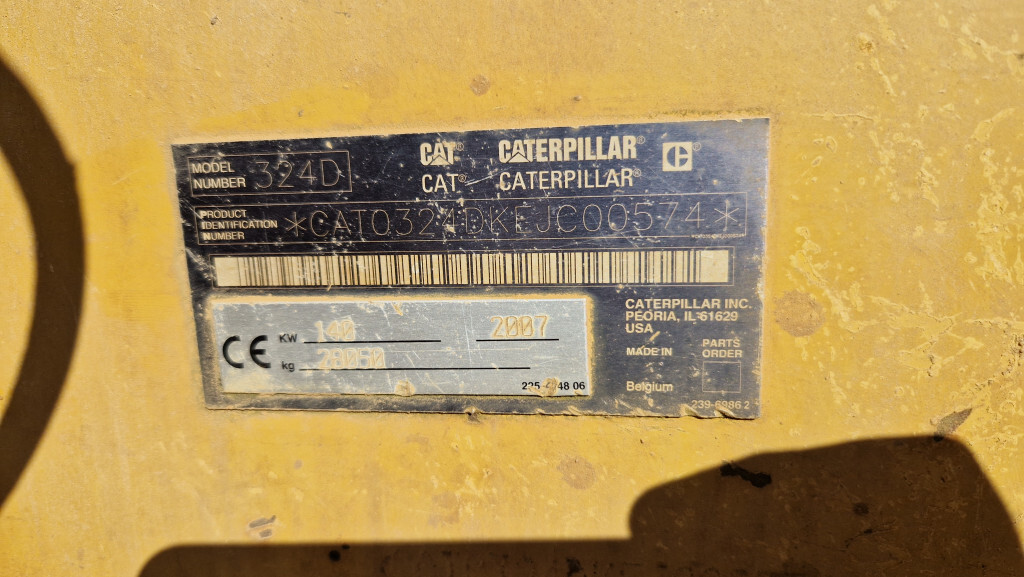 CAT 324 D Zustand gut, deutsche Maschine 8016h original - Escavadora de rastos: foto 3 CAT 324 D Zustand gut, deutsche Maschine 8016h original - Escavadora de rastos: foto 3