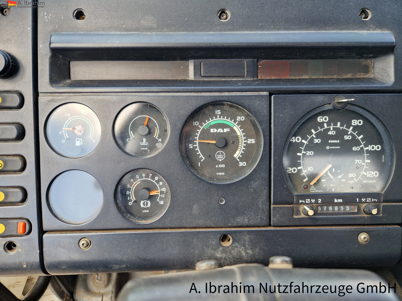Daf CF 290 Wassertank 13500 L, Tank verzinkt Vorlauf- Lift- Lenkachse - Camião cisterna: foto 2 Daf CF 290 Wassertank 13500 L, Tank verzinkt Vorlauf- Lift- Lenkachse - Camião cisterna: foto 2