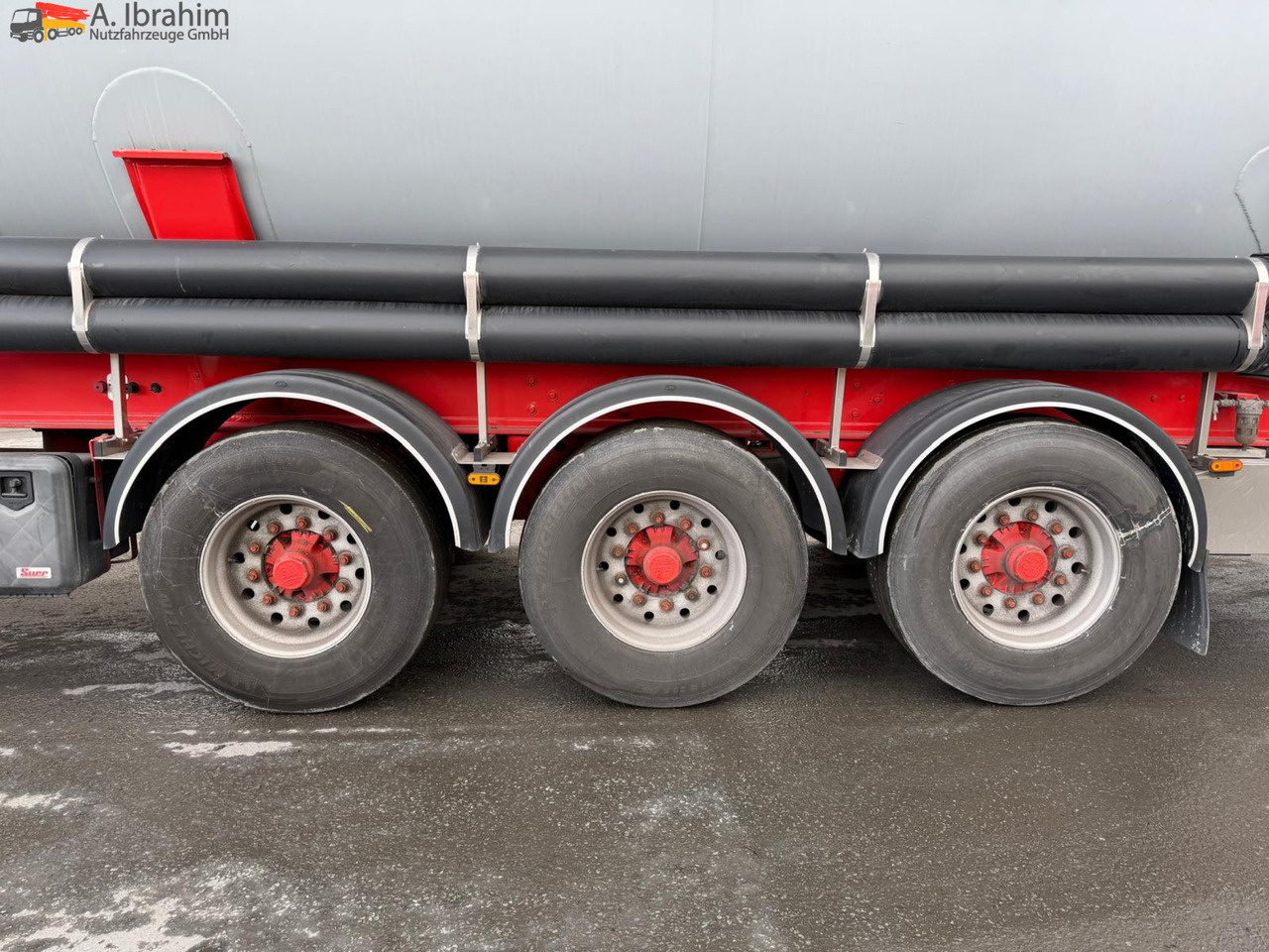 Feldbinder KIP 57.3 Kippsilo | 57 m³ | Scheibenbremse | 1 Kammer | 24V Hydr. - Semi-reboque silo: foto 5 Feldbinder KIP 57.3 Kippsilo | 57 m³ | Scheibenbremse | 1 Kammer | 24V Hydr. - Semi-reboque silo: foto 5