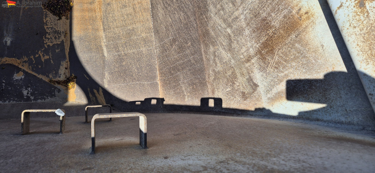 Kempf SKM 35/3 24 cbm, Reifen neuwertig - Semi-reboque basculante: foto 3 Kempf SKM 35/3 24 cbm, Reifen neuwertig - Semi-reboque basculante: foto 3