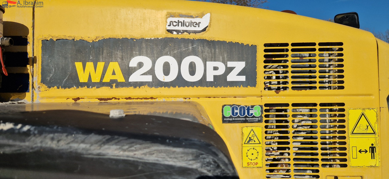 Komatsu WA 200 technisch ok. technische Wartung beim Komatsu Service - Pá carregadora de rodas: foto 5 Komatsu WA 200 technisch ok. technische Wartung beim Komatsu Service - Pá carregadora de rodas: foto 5