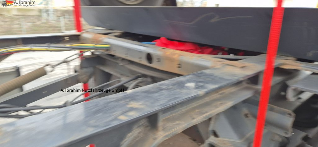 Krone AZ 5x vorhanden SAF Achsen, fertig gestapelt - Reboque transportador de contêineres/ Caixa móvel: foto 5 Krone AZ 5x vorhanden SAF Achsen, fertig gestapelt - Reboque transportador de contêineres/ Caixa móvel: foto 5