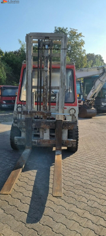 Linde H 70, 7 t Stapler gut - Empilhador a diesel: foto 3 Linde H 70, 7 t Stapler gut - Empilhador a diesel: foto 3