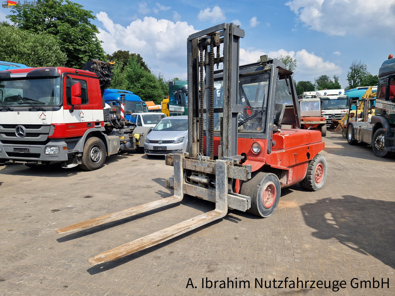 Linde H60 Tragfähigkeit 6000 kg ,3800 mm Hubhöhe, 2x vorhanden - Empilhador a diesel: foto 1 Linde H60 Tragfähigkeit 6000 kg ,3800 mm Hubhöhe, 2x vorhanden - Empilhador a diesel: foto 1