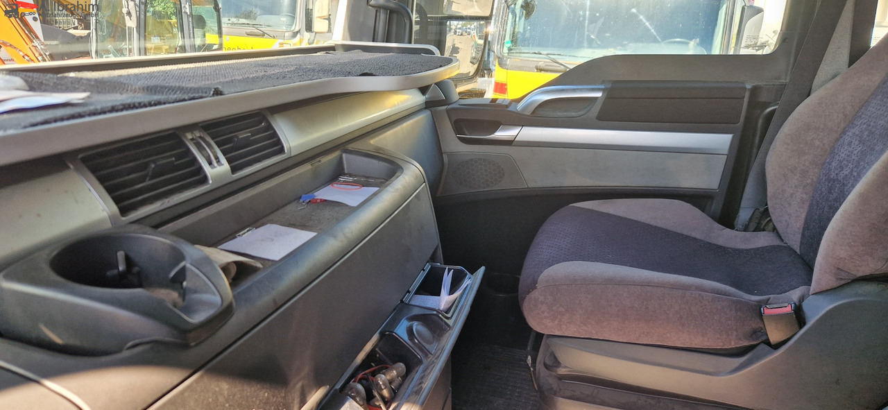 MAN 26.440 TGX, Chassis 7,80 m lang 4,85 m Radstand - Camião chassi: foto 5 MAN 26.440 TGX, Chassis 7,80 m lang 4,85 m Radstand - Camião chassi: foto 5