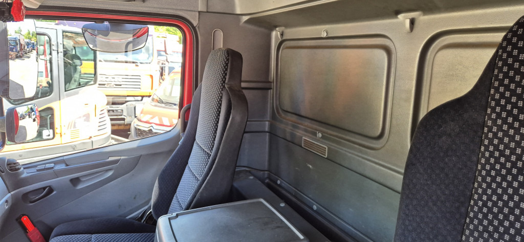 Mercedes-Benz 1829L Staplerhalterung, , Schiebeplane - Camião de lona: foto 5 Mercedes-Benz 1829L Staplerhalterung, , Schiebeplane - Camião de lona: foto 5