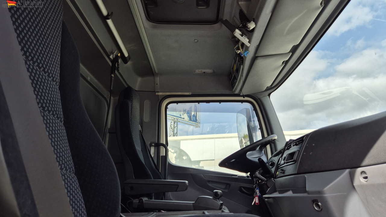 Mercedes-Benz 2540L Frigoblock, 6x2 Lenk-Liftachse - Camião frigorífico: foto 5 Mercedes-Benz 2540L Frigoblock, 6x2 Lenk-Liftachse - Camião frigorífico: foto 5