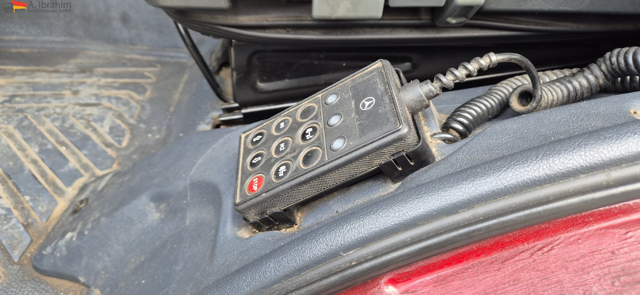 Mercedes-Benz Atego 823 LBW | Radstand 4900 mm | 7.2 m Pritsche Klima | 3 Pedals - Carrinha de lona: foto 5 Mercedes-Benz Atego 823 LBW | Radstand 4900 mm | 7.2 m Pritsche Klima | 3 Pedals - Carrinha de lona: foto 5