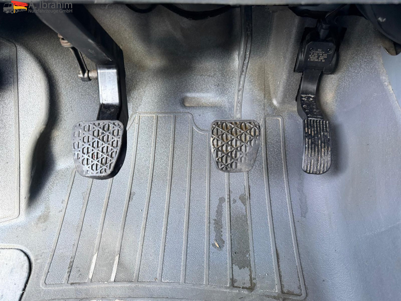 Mercedes-Benz Vito 116 CDI Standheizung | BF 3 | GST Anlage - Food truck: foto 4 Mercedes-Benz Vito 116 CDI Standheizung | BF 3 | GST Anlage - Food truck: foto 4