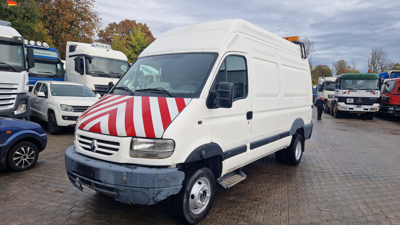 Renault 52AF, zwillingsbereift 2.8 nicht neu, aber läuft, - Furgão: foto 1 Renault 52AF, zwillingsbereift 2.8 nicht neu, aber läuft, - Furgão: foto 1