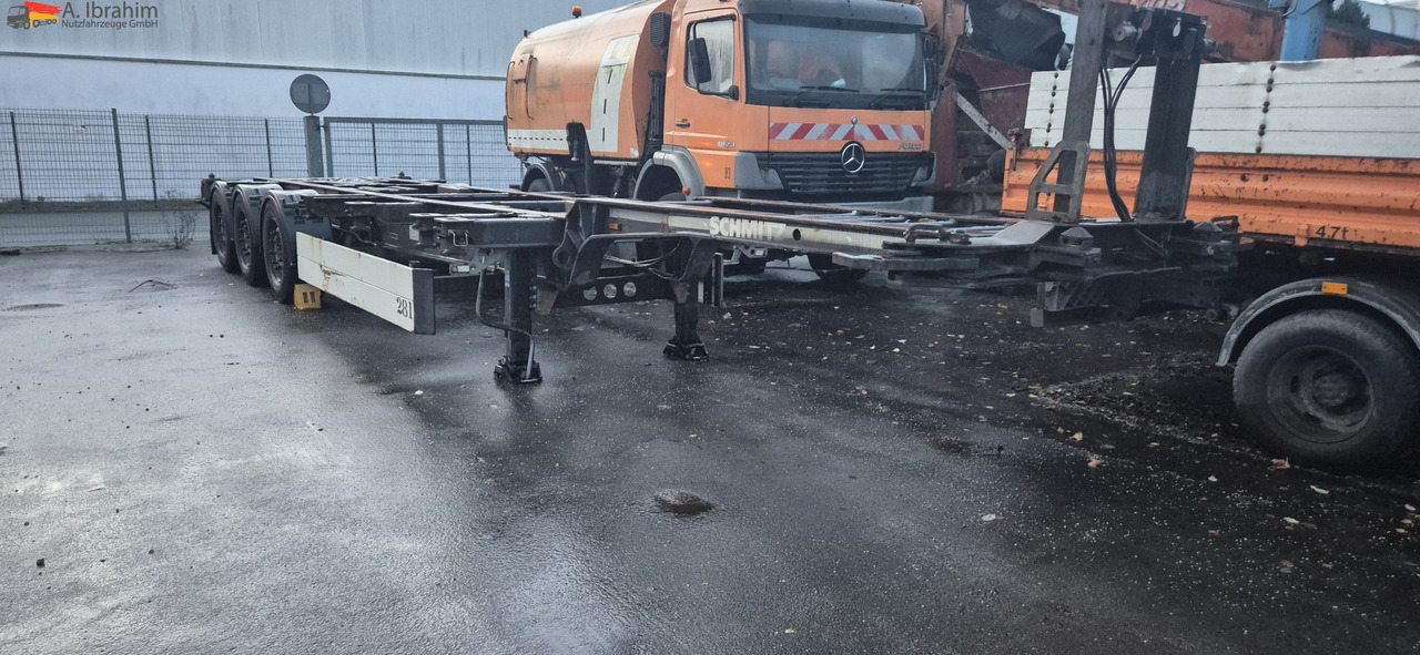 Schmitz SCF24 2x20,30,40,45 ft Multichassis, ausziehbar - Semi-reboque transportador de contêineres/ Caixa móvel: foto 1 Schmitz SCF24 2x20,30,40,45 ft Multichassis, ausziehbar - Semi-reboque transportador de contêineres/ Caixa móvel: foto 1