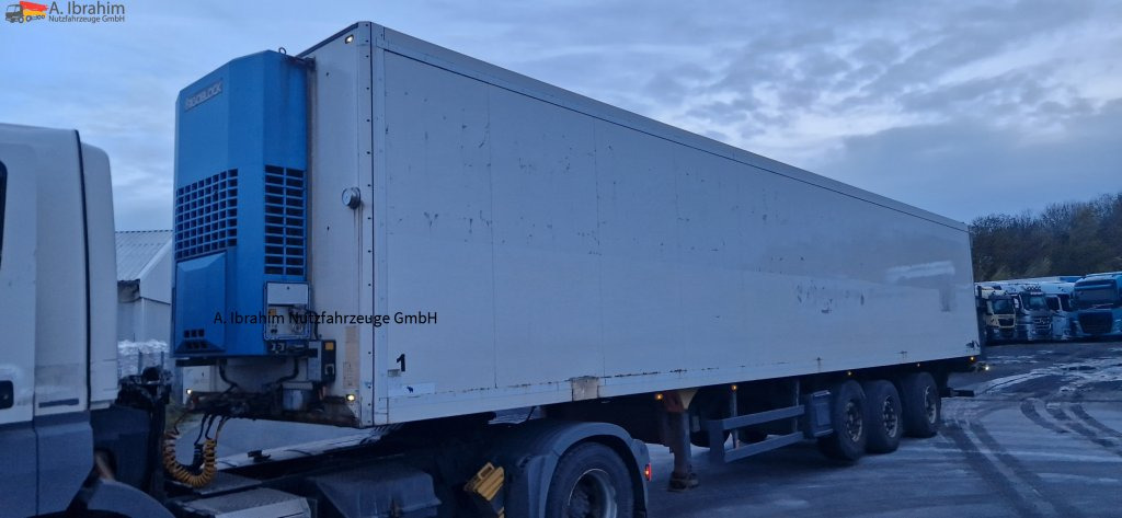 Schmitz SKO 24 Citysattel, 3. Achse zwangsgelenkt Frigoblock - Semi-reboque: foto 1 Schmitz SKO 24 Citysattel, 3. Achse zwangsgelenkt Frigoblock - Semi-reboque: foto 1