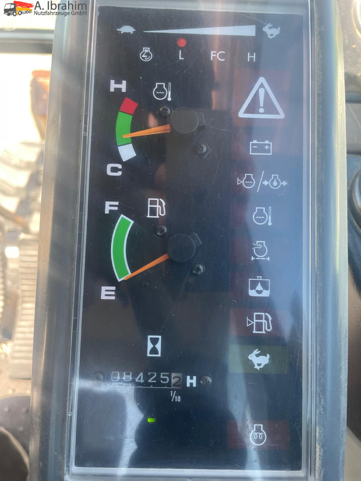 Locação financeira de Takeuchi TB 1140 14 Ton | Schnellwechsler | Schwenkfunktion | Klima | 5x Löffel | Radio Takeuchi TB 1140 14 Ton | Schnellwechsler | Schwenkfunktion | Klima | 5x Löffel | Radio: foto 15 Locação financeira de Takeuchi TB 1140 14 Ton | Schnellwechsler | Schwenkfunktion | Klima | 5x Löffel | Radio Takeuchi TB 1140 14 Ton | Schnellwechsler | Schwenkfunktion | Klima | 5x Löffel | Radio: foto 15