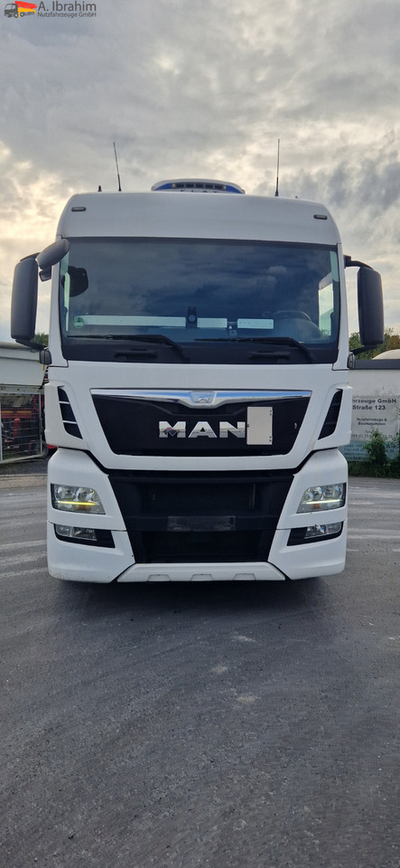 Tractor MAN TGX 18.480 Kipphydraulik, Retarder Standklima: foto 8 Tractor MAN TGX 18.480 Kipphydraulik, Retarder Standklima: foto 8