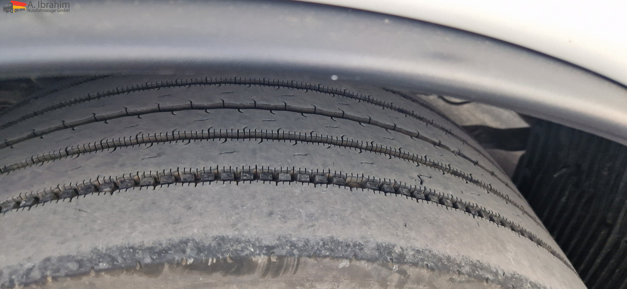 Tractor MAN TGX 18.480 Kipphydraulik, Retarder Standklima: foto 7 Tractor MAN TGX 18.480 Kipphydraulik, Retarder Standklima: foto 7