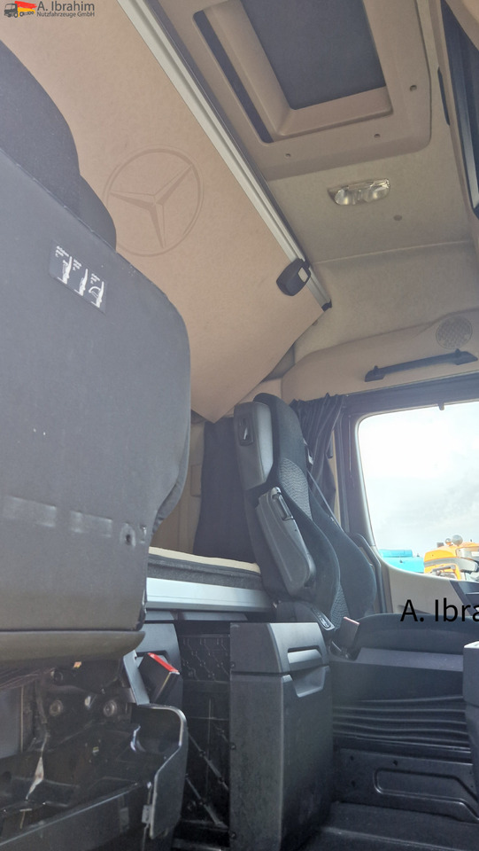 Mercedes-Benz 1842 sehr sauber, deutsches Fahrzeug Retarder, Klima - Tractor: foto 4 Mercedes-Benz 1842 sehr sauber, deutsches Fahrzeug Retarder, Klima - Tractor: foto 4