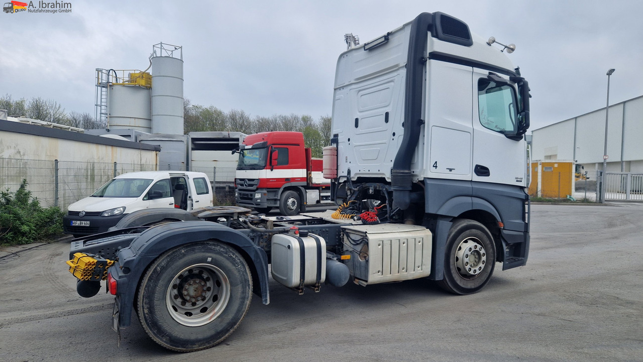 Locação financeira de Mercedes-Benz 1845 Kipphydraulik Mercedes-Benz 1845 Kipphydraulik: foto 12 Locação financeira de Mercedes-Benz 1845 Kipphydraulik Mercedes-Benz 1845 Kipphydraulik: foto 12