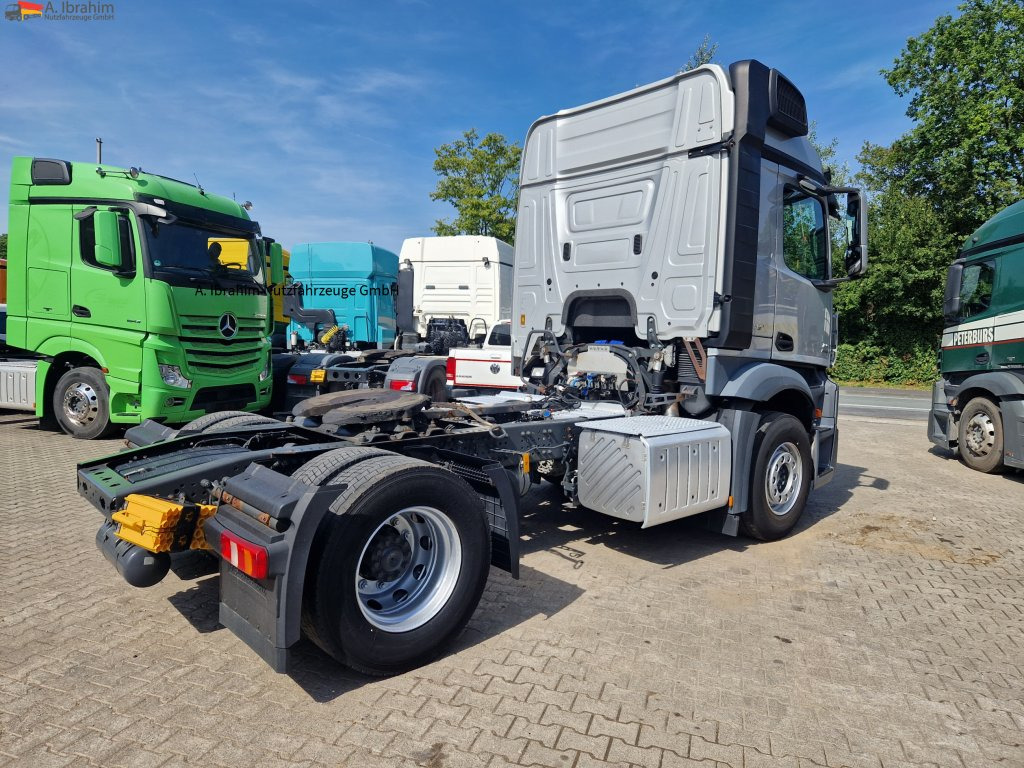 Tractor Mercedes-Benz 1845 Retarder, Klima, Navi Schneeketten, Euro 5: foto 13