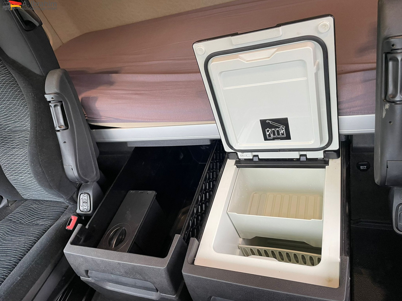 Mercedes-Benz ACTROS 2548 6x2 | Liftachse | 68t Zuggew.| Schwerlast-SZM - Tractor: foto 3 Mercedes-Benz ACTROS 2548 6x2 | Liftachse | 68t Zuggew.| Schwerlast-SZM - Tractor: foto 3