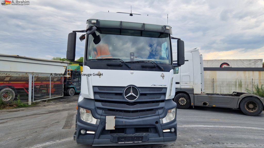 Tractor Mercedes-Benz DB 1842, Kipphydraulik: foto 9