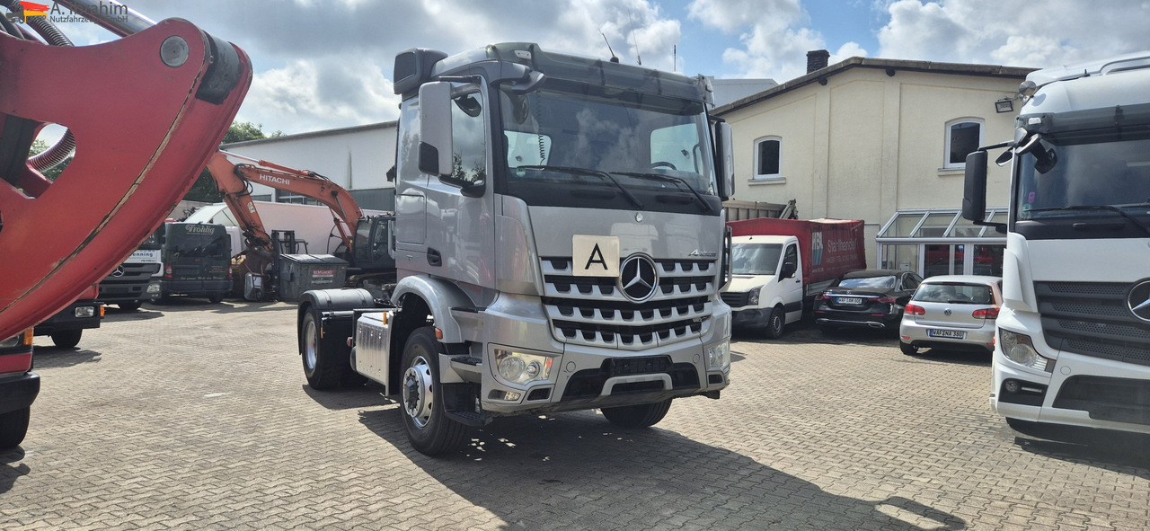 Tractor Mercedes-Benz DB 1842H 4x4 Hydrodrive Scheckheft bei Mercedes: foto 9