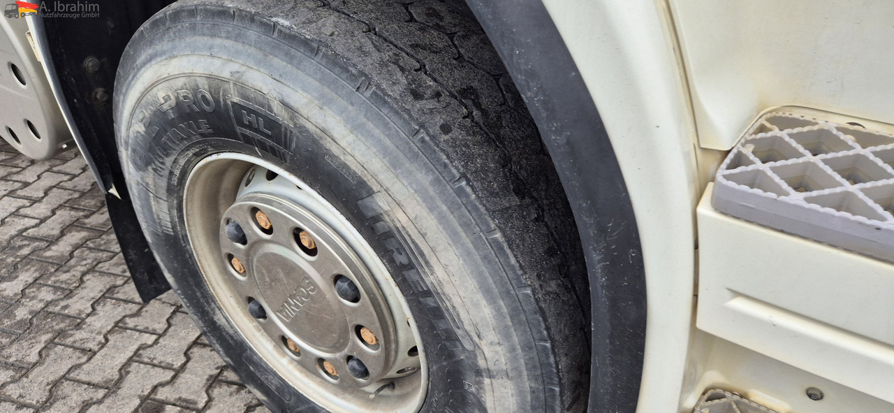 Scania R560 | 6x4 | V8 | Blatt Blatt | Schaltgetriebe 3x identisch vorhanden - Tractor: foto 3 Scania R560 | 6x4 | V8 | Blatt Blatt | Schaltgetriebe 3x identisch vorhanden - Tractor: foto 3