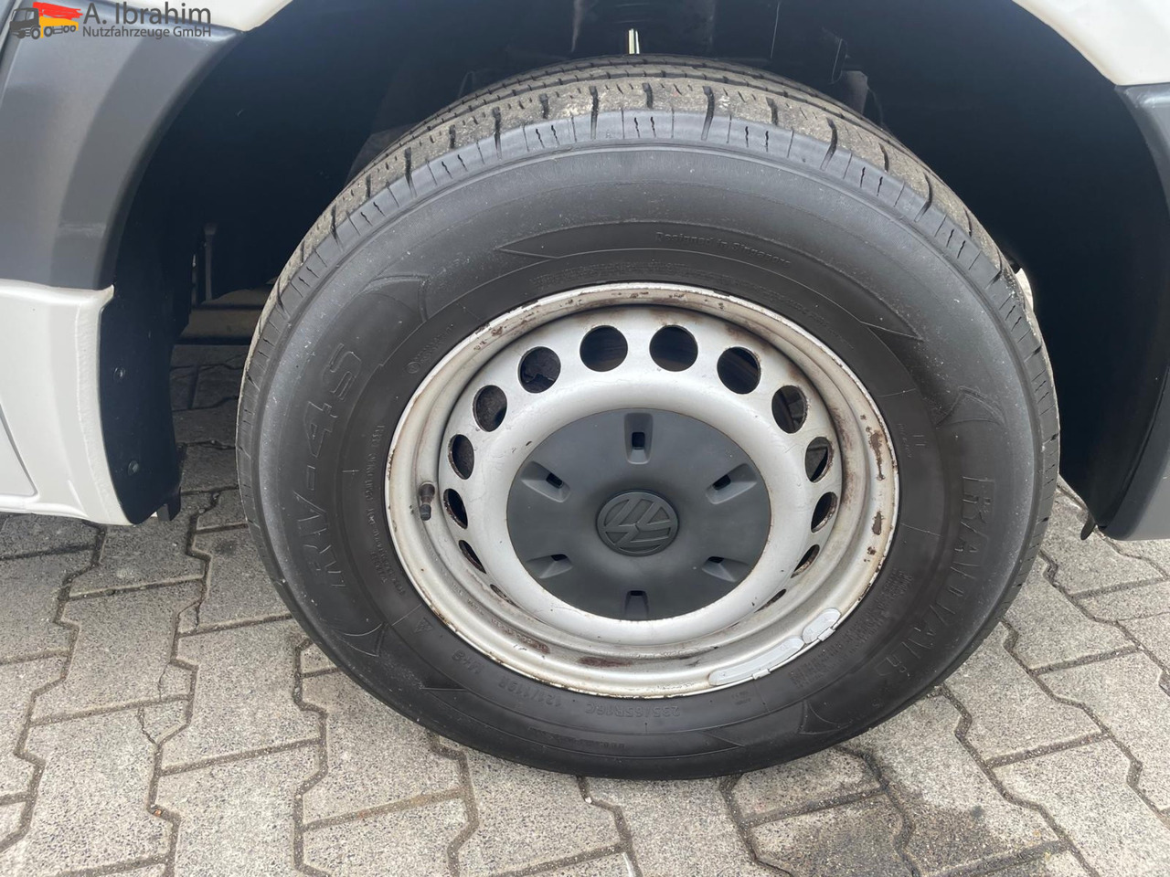 VW Crafter 2.0 L Diesel Pritsche 4.35 m | Top Zustand - Carrinha de lona: foto 3 VW Crafter 2.0 L Diesel Pritsche 4.35 m | Top Zustand - Carrinha de lona: foto 3