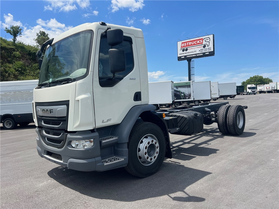 DAF LF320 NEW/ONLY COC - Camião chassi: foto 1 DAF LF320 NEW/ONLY COC - Camião chassi: foto 1