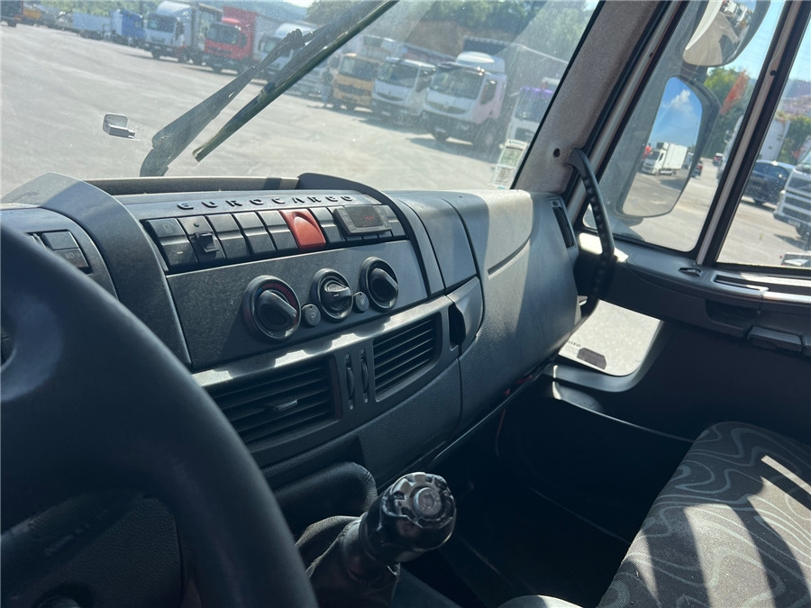 Camião frigorífico Iveco 140E25: foto 12