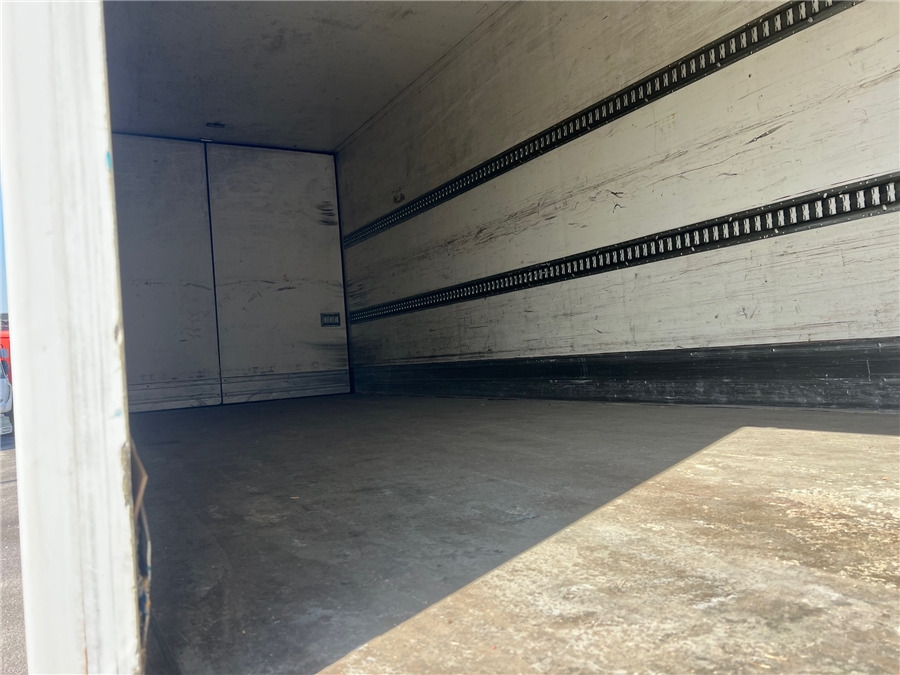 Camião frigorífico Iveco 140E25: foto 7