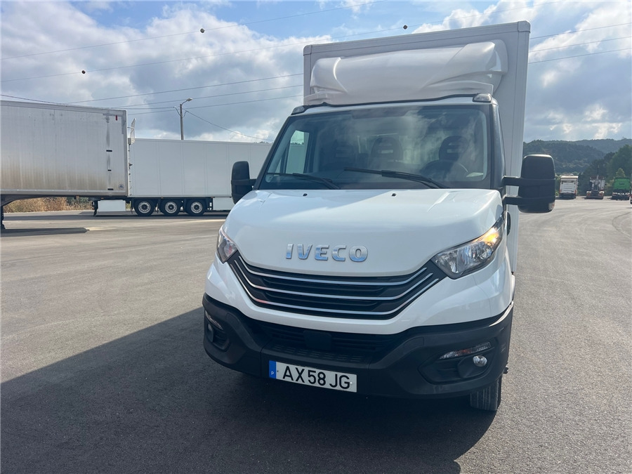 Iveco 35C16HA8 - Carrinha de contentor: foto 2 Iveco 35C16HA8 - Carrinha de contentor: foto 2