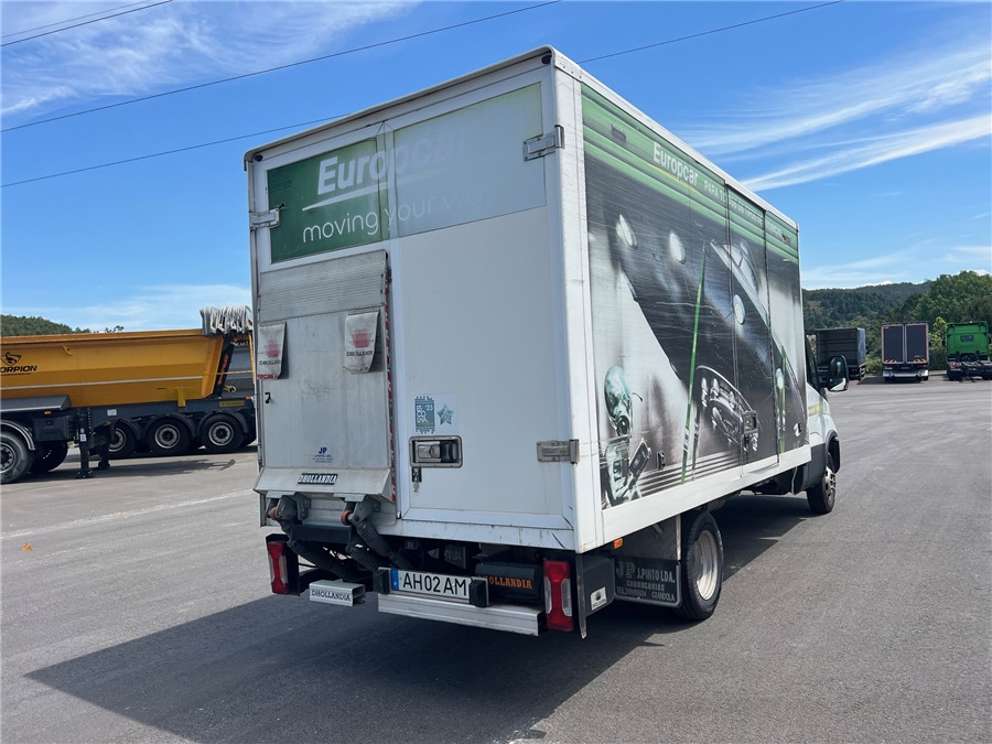 Iveco 35C16HA8 - Carrinha de contentor: foto 3 Iveco 35C16HA8 - Carrinha de contentor: foto 3