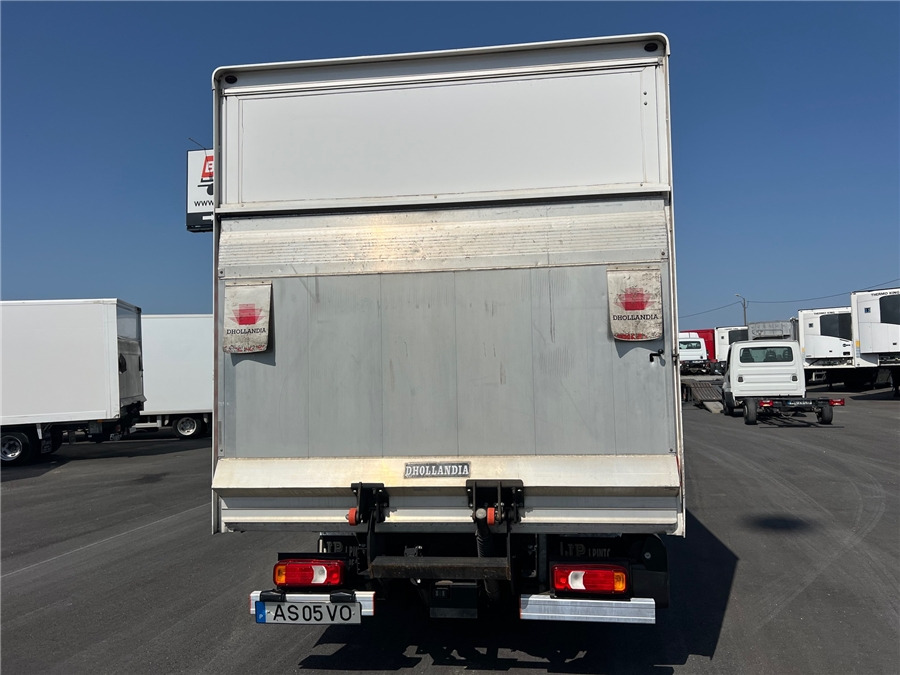 Iveco 35C16HA8 - Camião furgão: foto 5 Iveco 35C16HA8 - Camião furgão: foto 5